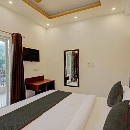 Hotel Golden Prime King Nueva Delhi Exterior foto