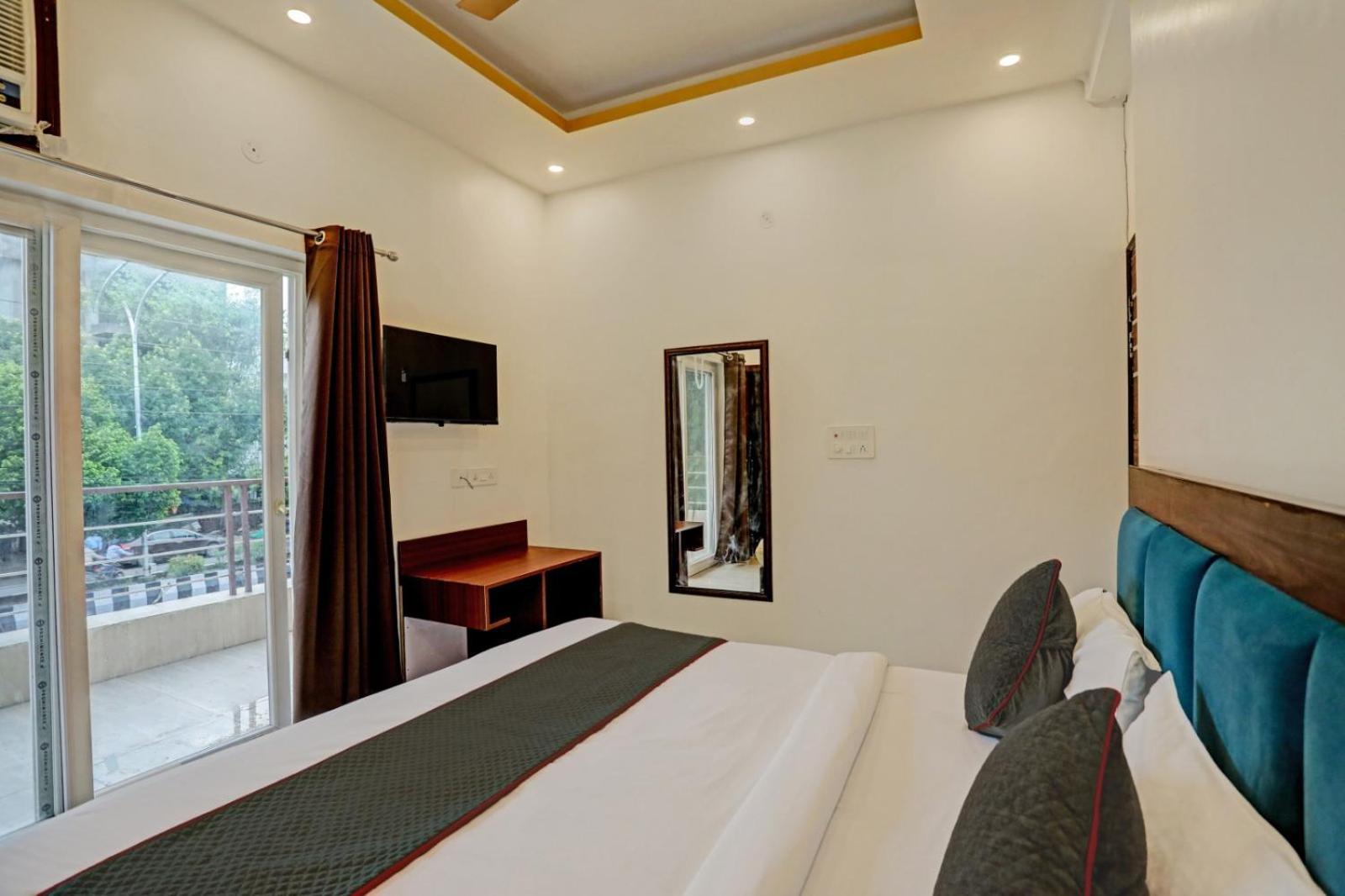 Hotel Golden Prime King Nueva Delhi Exterior foto