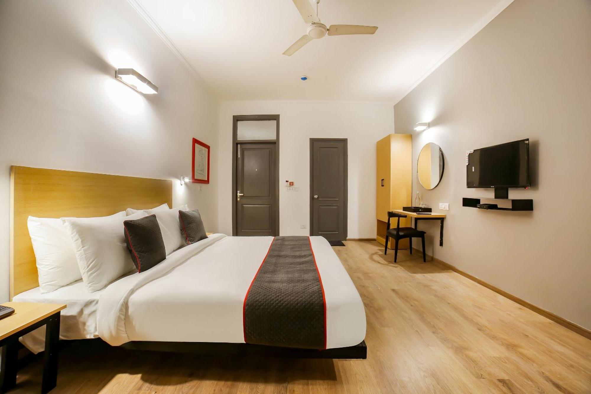 Hotel Golden Prime King Nueva Delhi Exterior foto