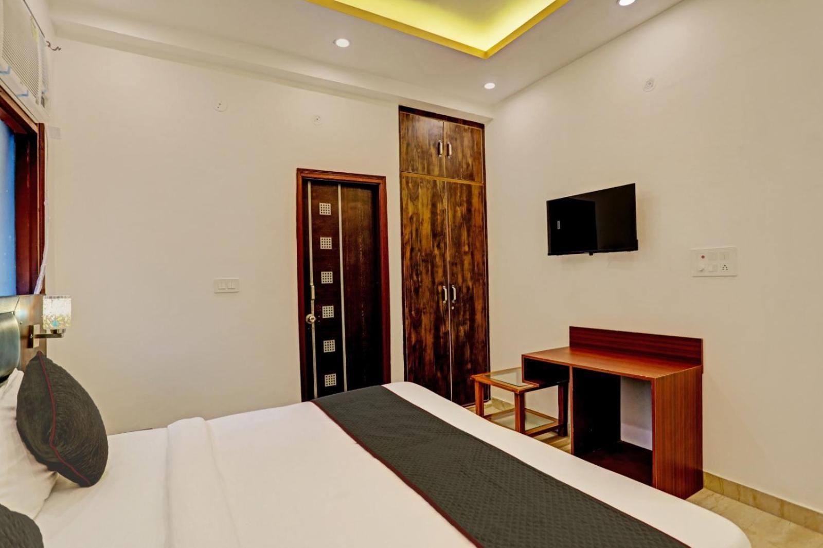 Hotel Golden Prime King Nueva Delhi Exterior foto