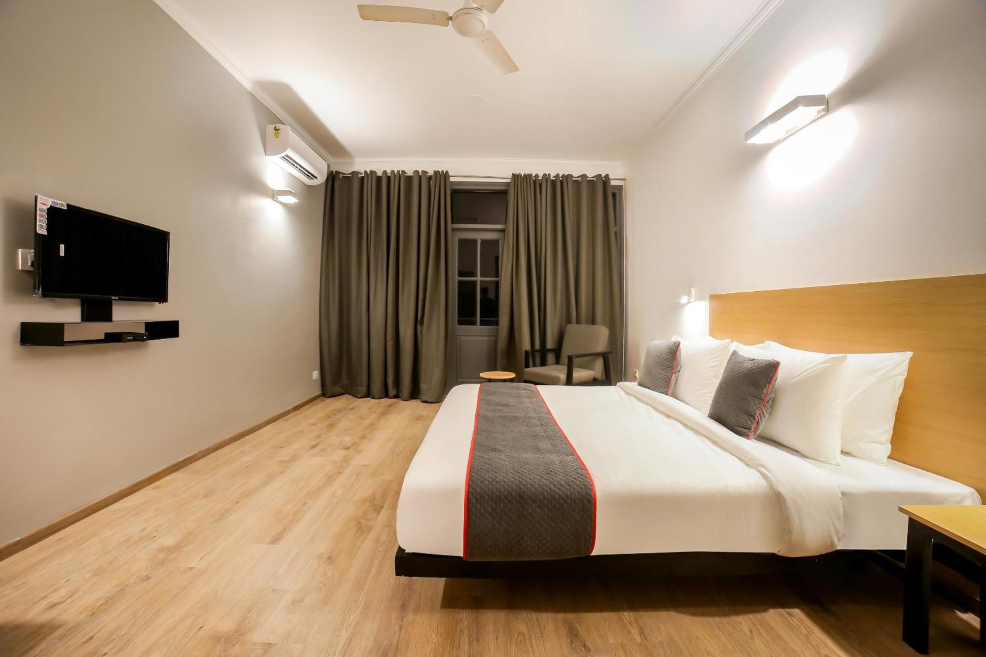Hotel Golden Prime King Nueva Delhi Exterior foto