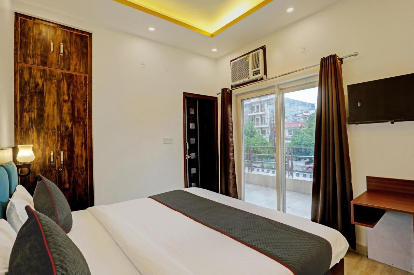 Hotel Golden Prime King Nueva Delhi Exterior foto